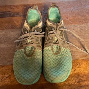 Ariat tennis shoes